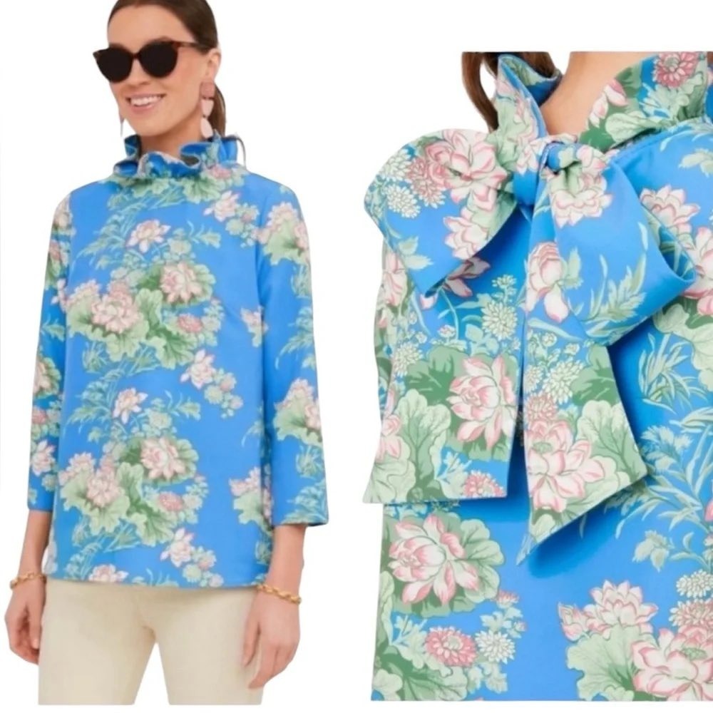 Tuckernuck Water Lily Faye Blouse S Blue Floral Bow Back Ruffle Neck 3/4 Sleeve